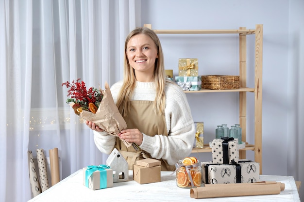 Clientă mulțumită cu produsul